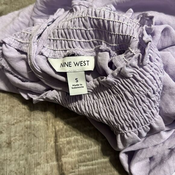 NINE WEST blouse- size SMALL - Picture 9 of 9
